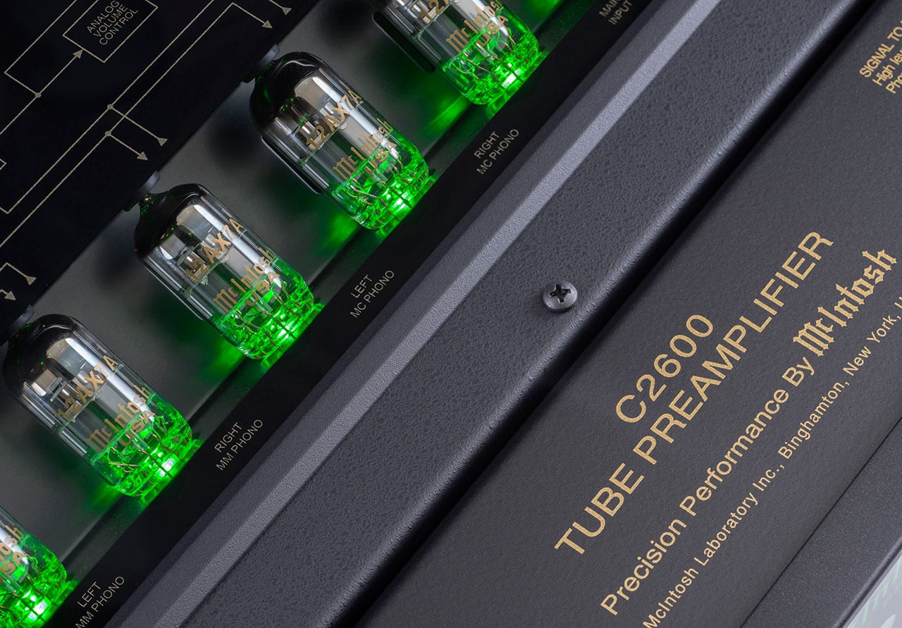 McIntosh C2600 - Voorversterker